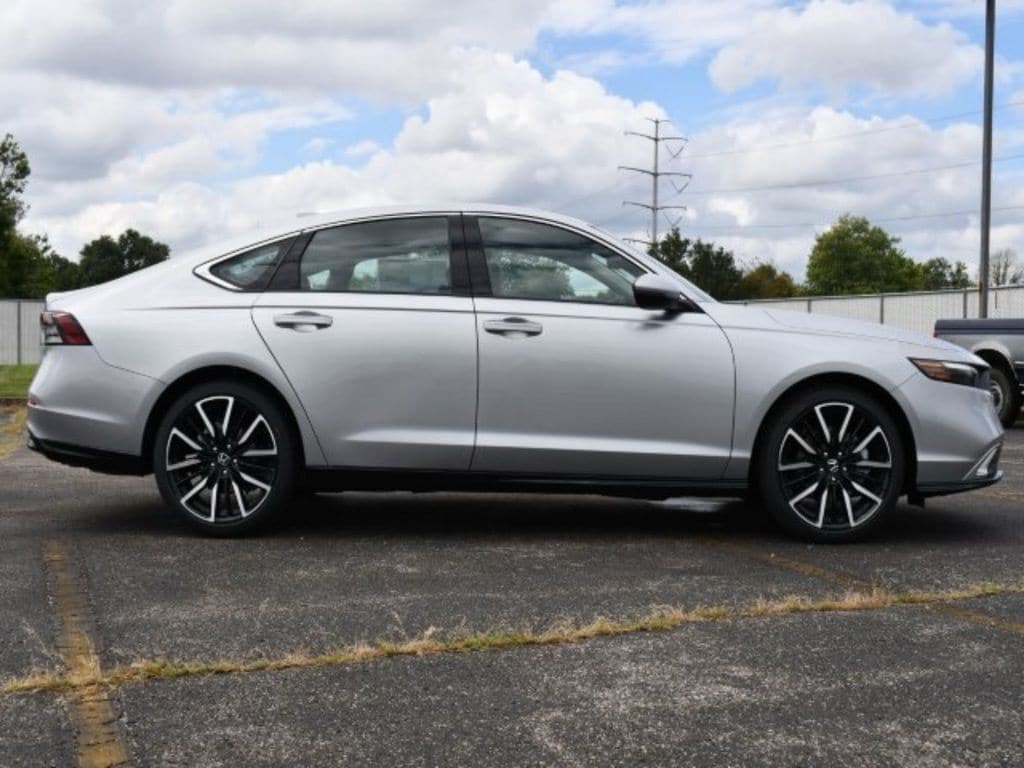 2025 Honda Accord Hybrid Touring - Photo 8
