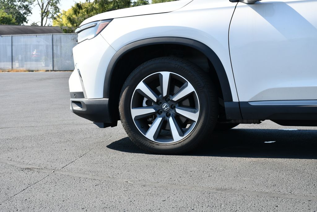 2025 Honda Pilot Touring - Photo 12