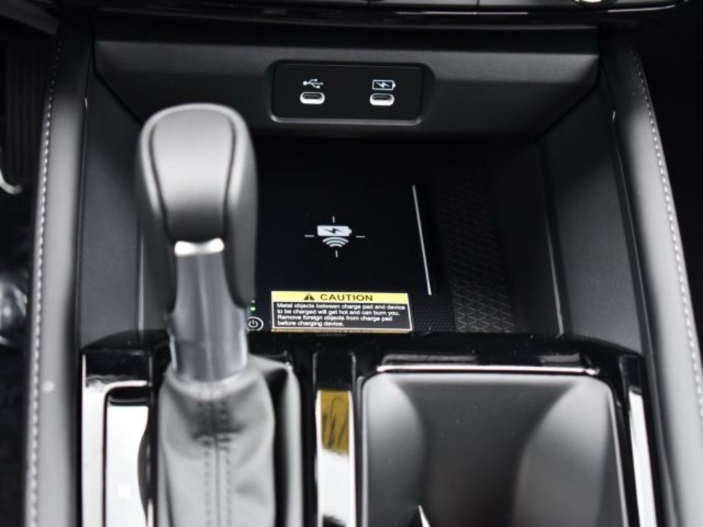 2025 Honda Accord Hybrid Touring - Photo 30