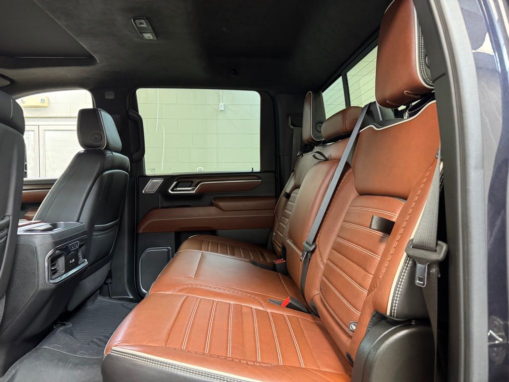 2024 GMC Sierra 2500HD Denali Ultimate - Photo 17
