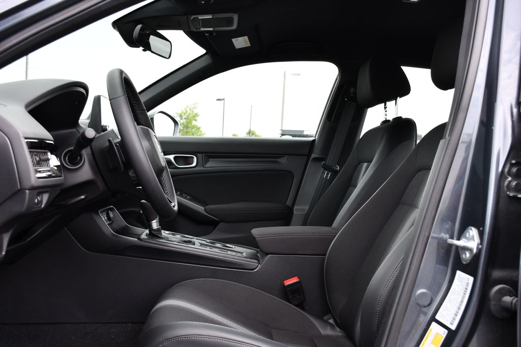 2026 Honda Civic Sport - Photo 17