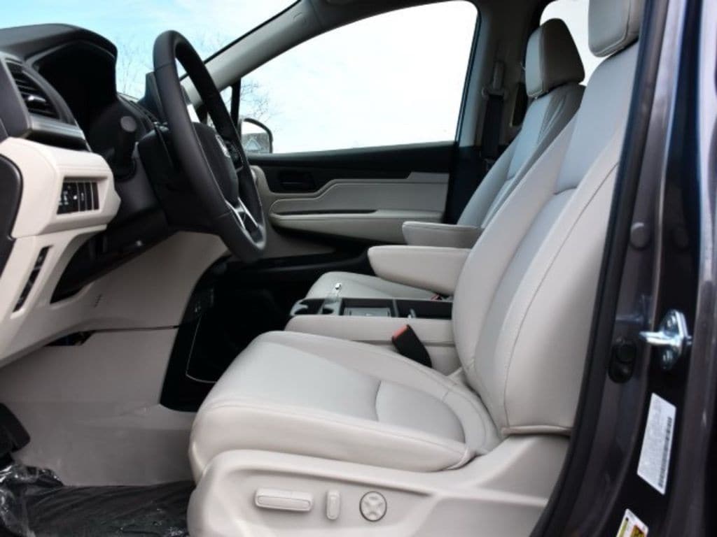 2026 Honda Odyssey EX-L - Photo 12