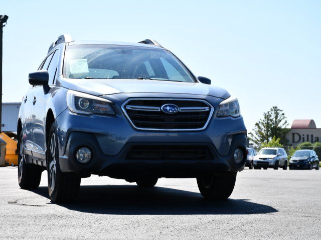 Used 2018 Subaru Outback Limited with VIN 4S4BSENC8J3227340 for sale in Clarksville, IN