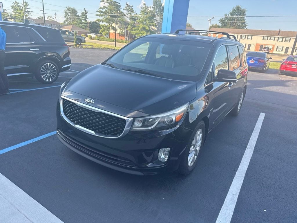 Used 2016 Kia Sedona EX with VIN KNDMC5C14G6143826 for sale in Clarksville, IN