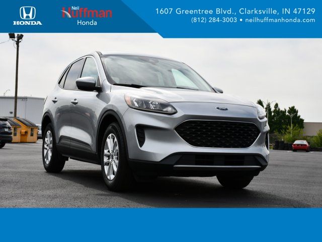 2021 Ford Escape SE FWD's photo
