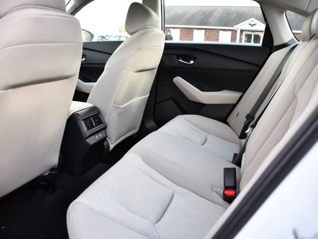 2025 Honda Accord SE - Photo 18