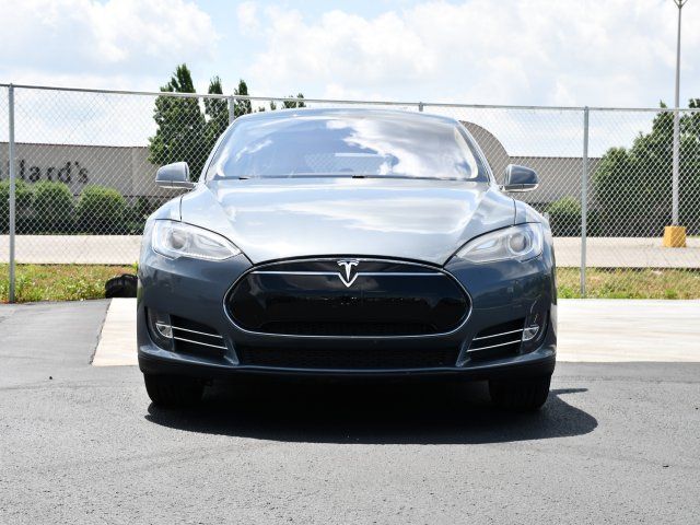 Used 2014 Tesla Model S S with VIN 5YJSA1H13EFP38215 for sale in Clarksville, IN