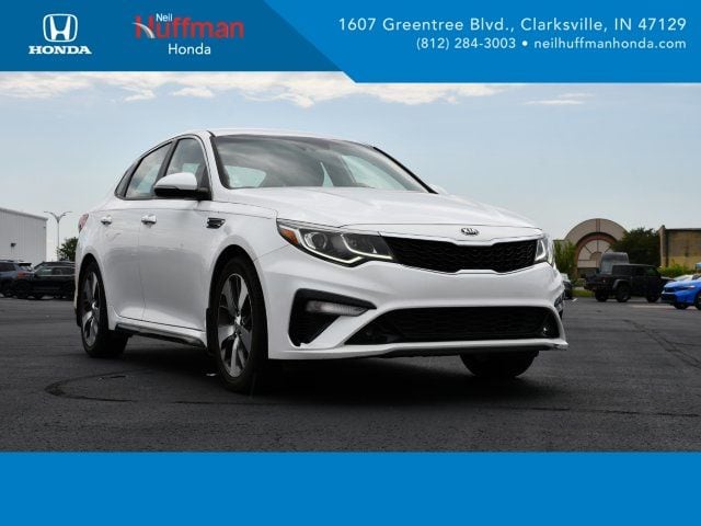 2019 Kia Optima S AT's photo