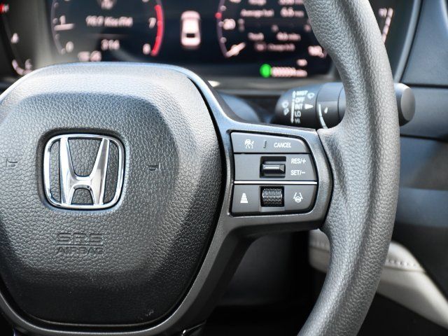 2025 Honda Accord SE - Photo 24