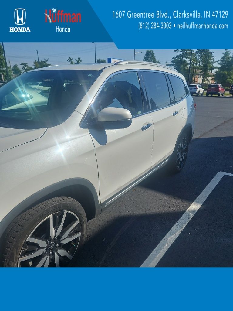 2020 Honda Pilot Touring 7-Passenger AWD photo