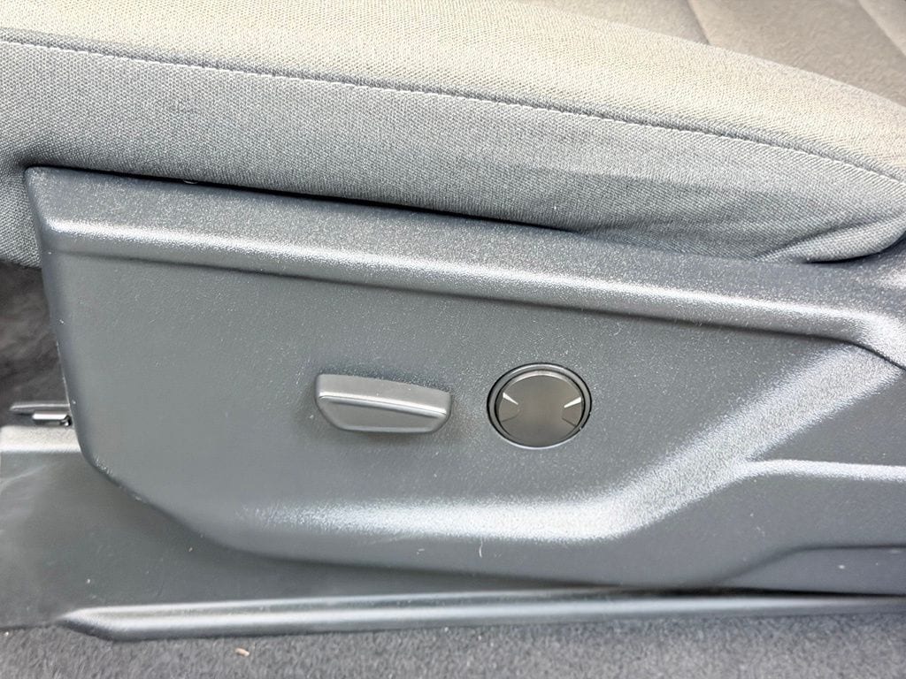 2024 Ford F-150 XLT - Photo 13