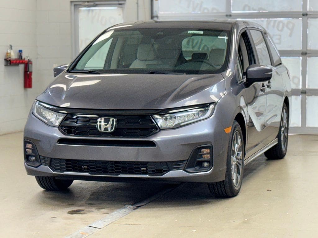 New 2026 Honda Odyssey Touring Minivan/Van
