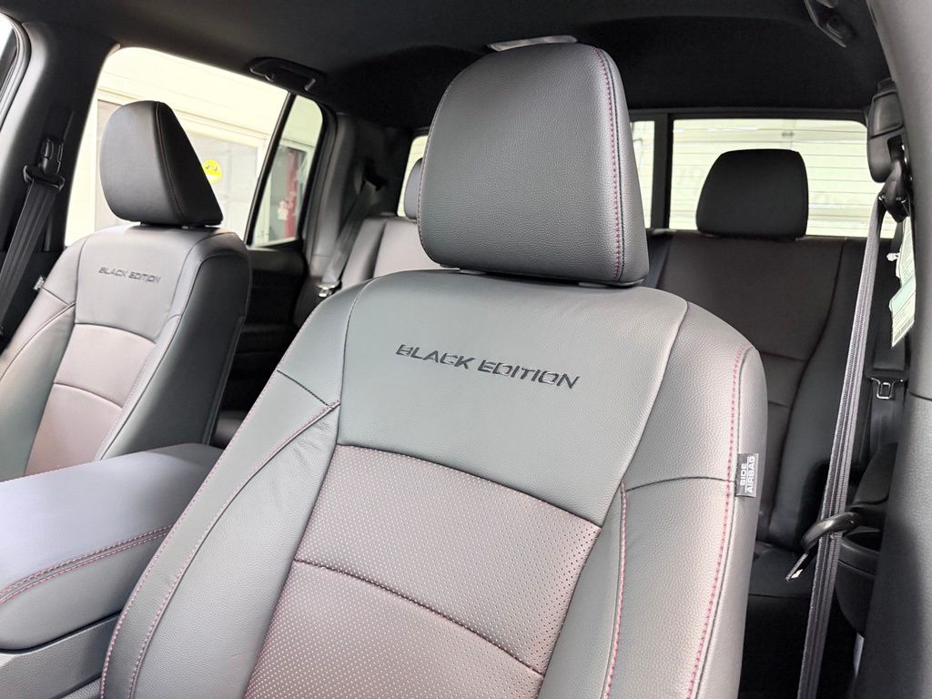 2026 Honda Ridgeline Black Edition - Photo 18