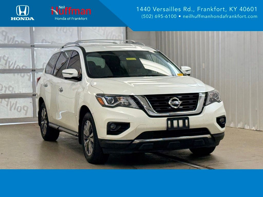 2020 Nissan Pathfinder SL 4WD's photo