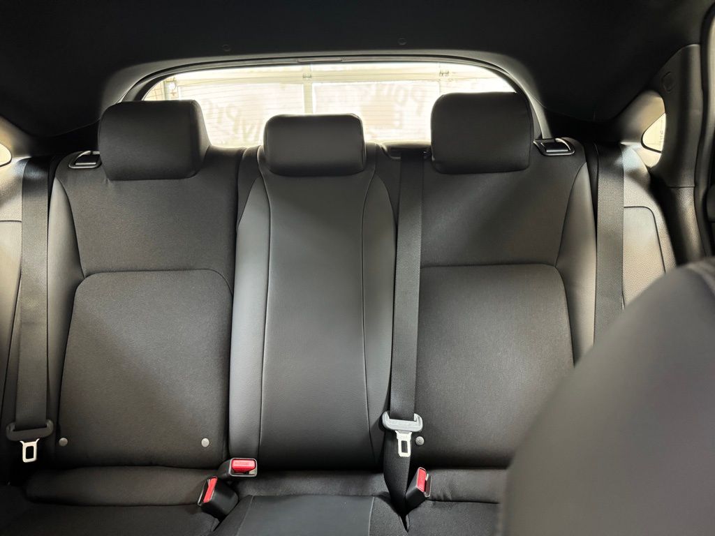 2025 Honda Civic Hatchback Sport - Photo 13