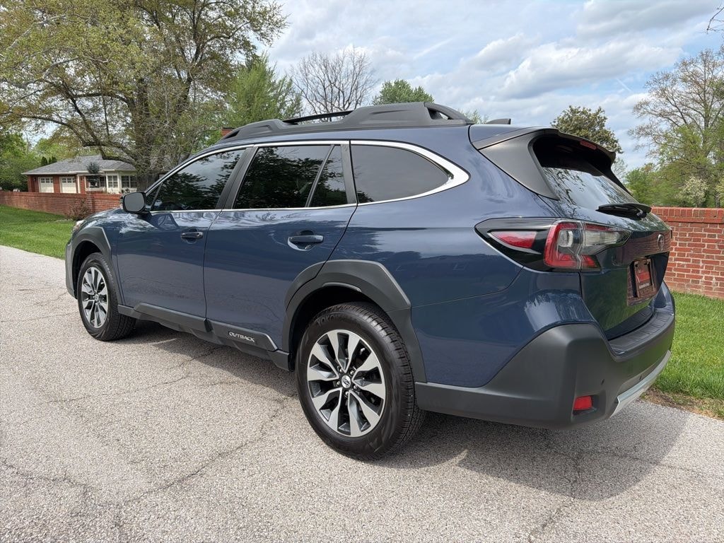 Used 2023 Subaru Outback Limited XT SUV
