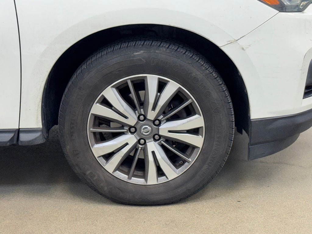 Used 2018 Nissan Pathfinder SL SUV
