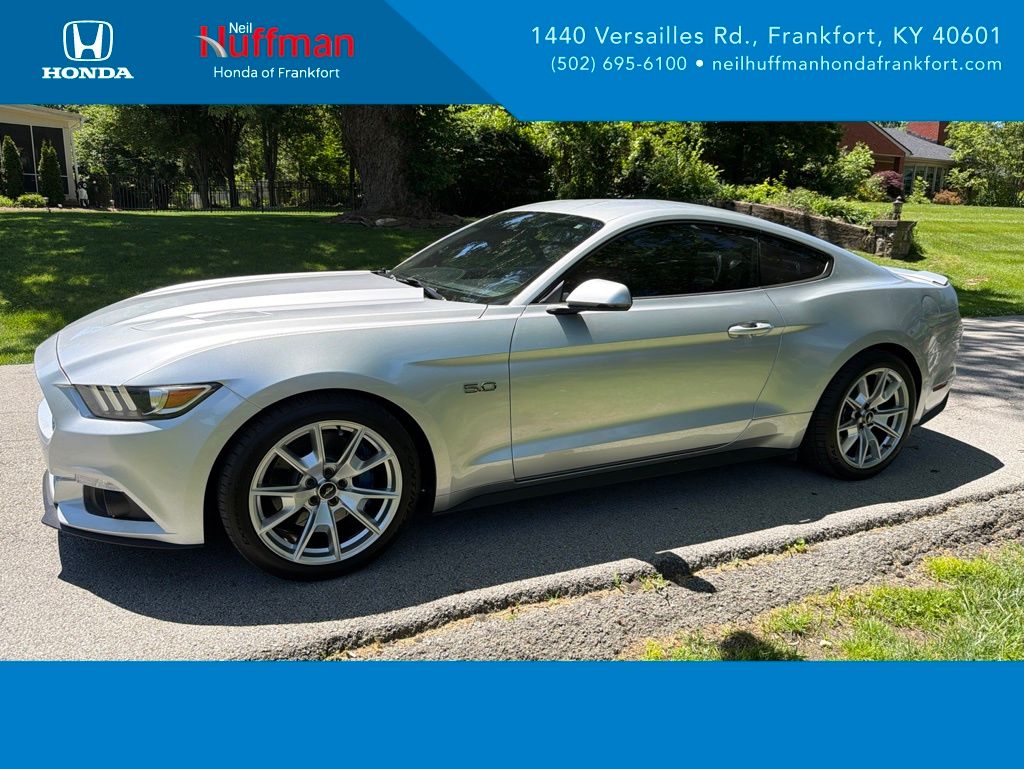 2015 Ford Mustang GT Coupe Premium's photo