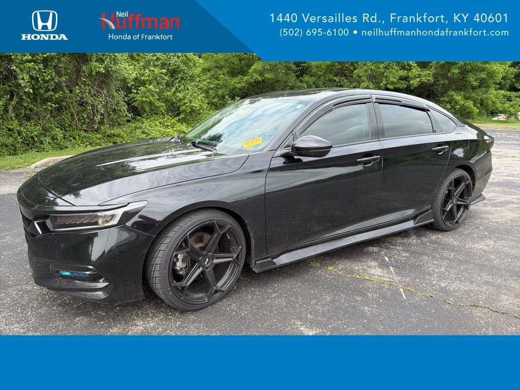 2018 Honda Accord 1.5T Touring Auto's photo
