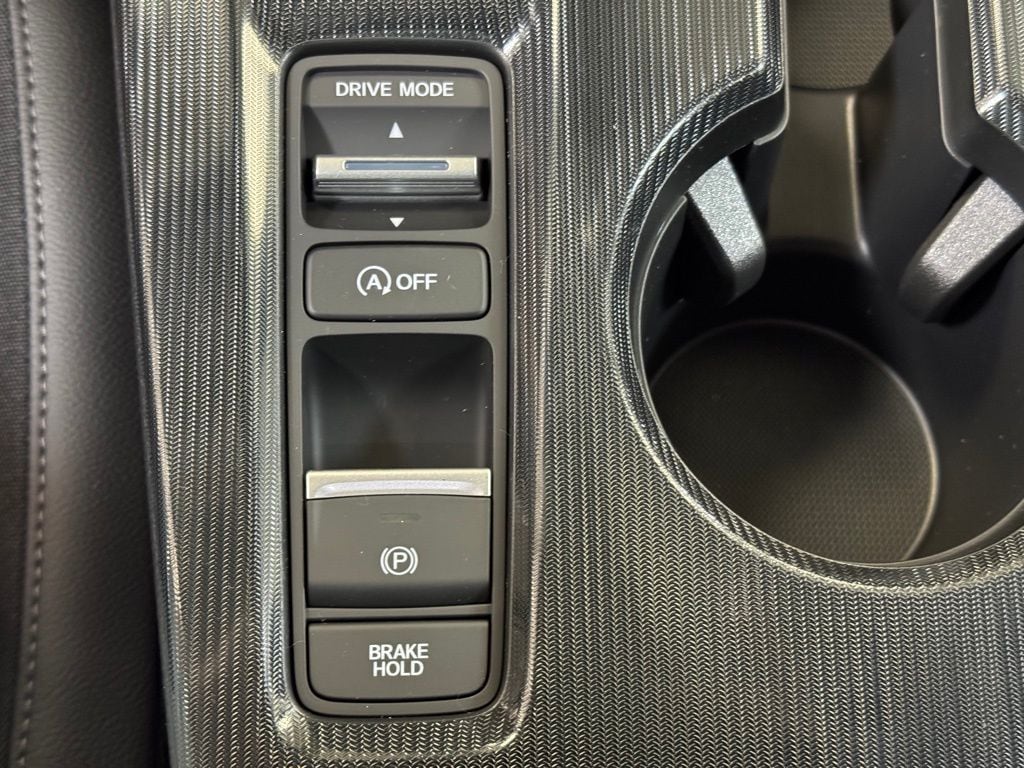 2025 Honda Civic Hatchback Sport - Photo 31