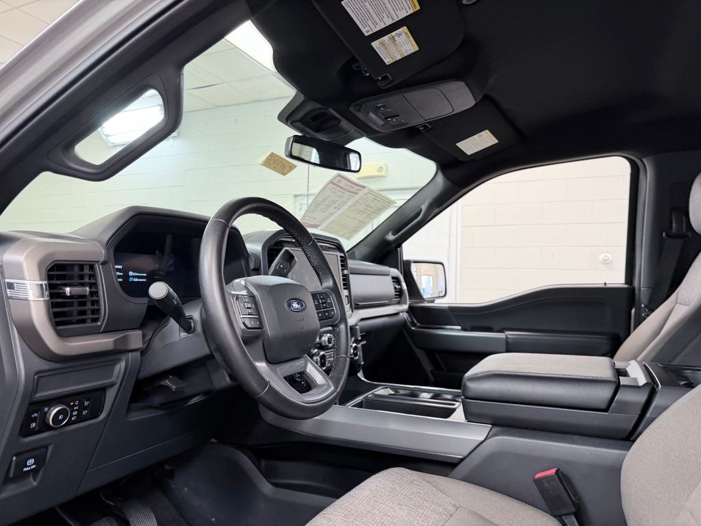 2024 Ford F-150 XLT - Photo 15