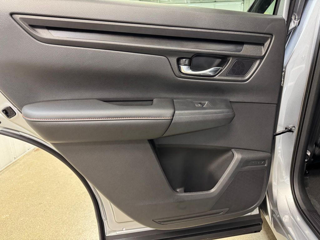 2026 Honda CR-V Sport-L - Photo 15