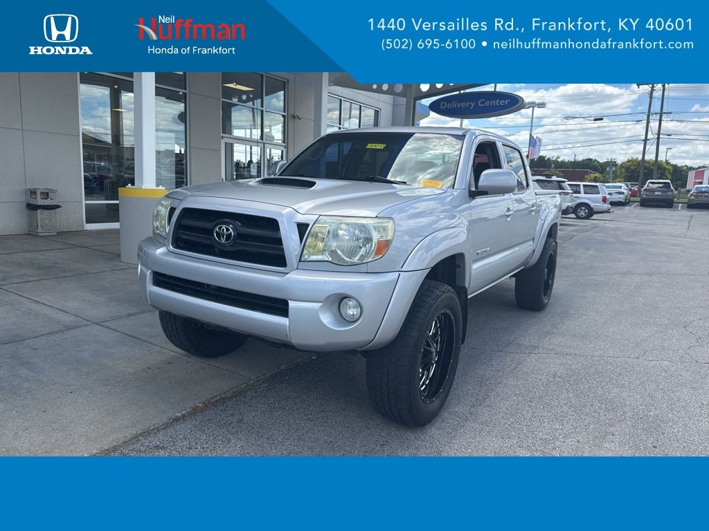 2007 Toyota Tacoma PreRunner Double Cab V6 5AT's photo