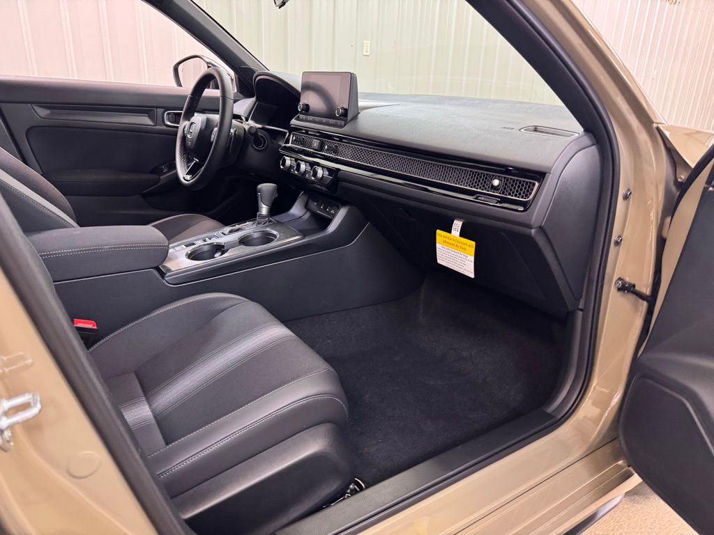 2025 Honda Civic Hatchback Sport - Photo 22