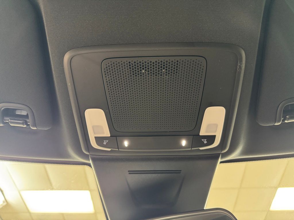 2025 Honda Civic Hatchback Sport - Photo 36