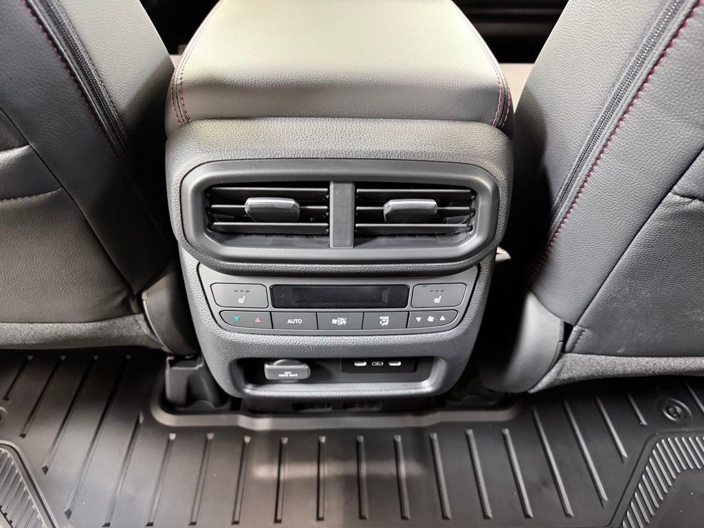 2026 Honda Ridgeline Black Edition - Photo 26