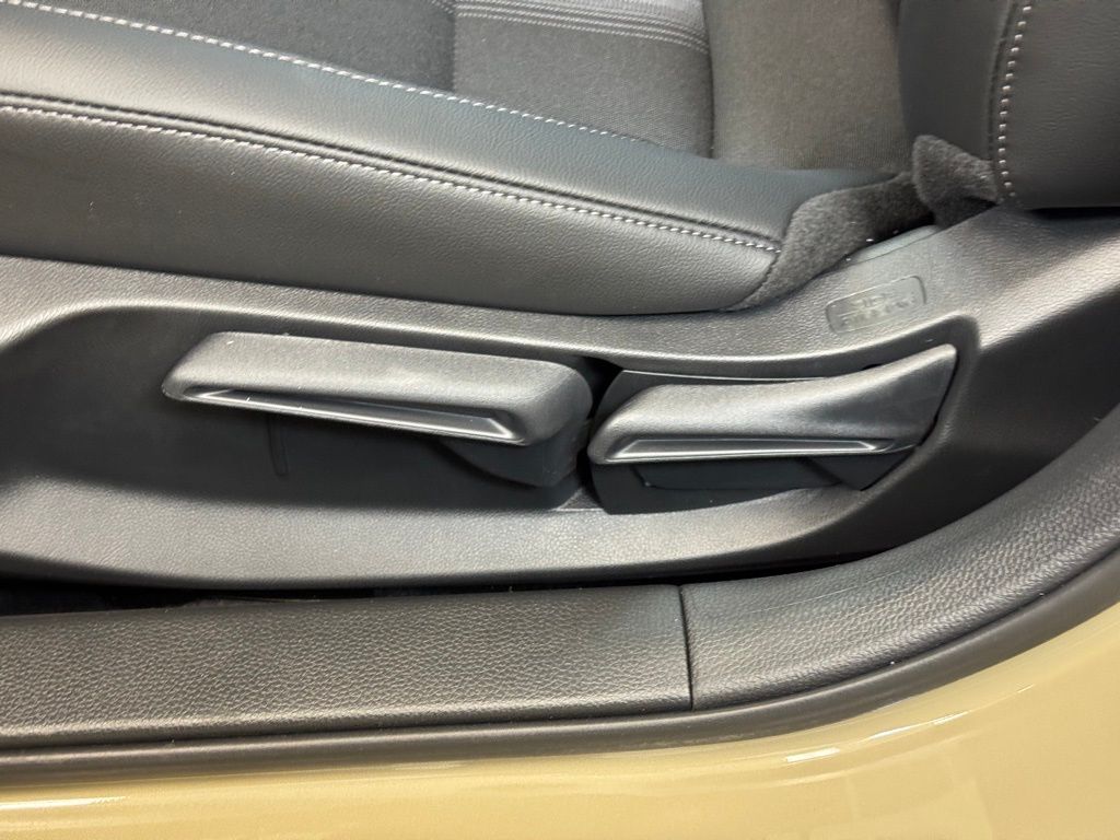 2025 Honda Civic Hatchback Sport - Photo 10