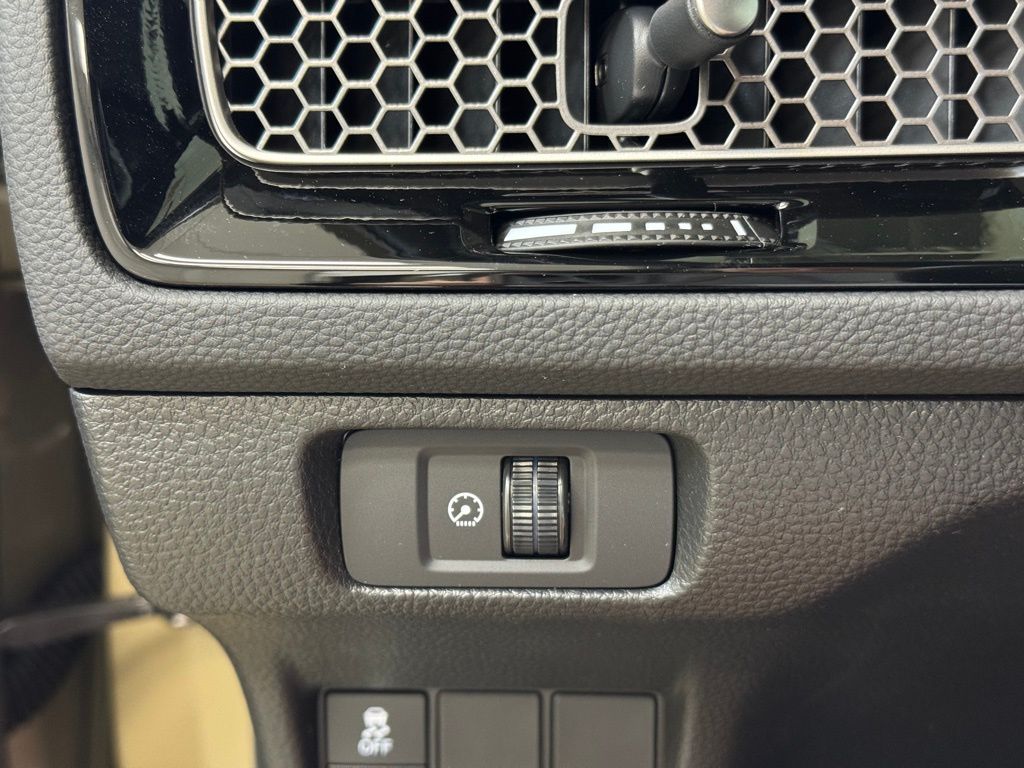 2025 Honda Civic Hatchback Sport - Photo 24