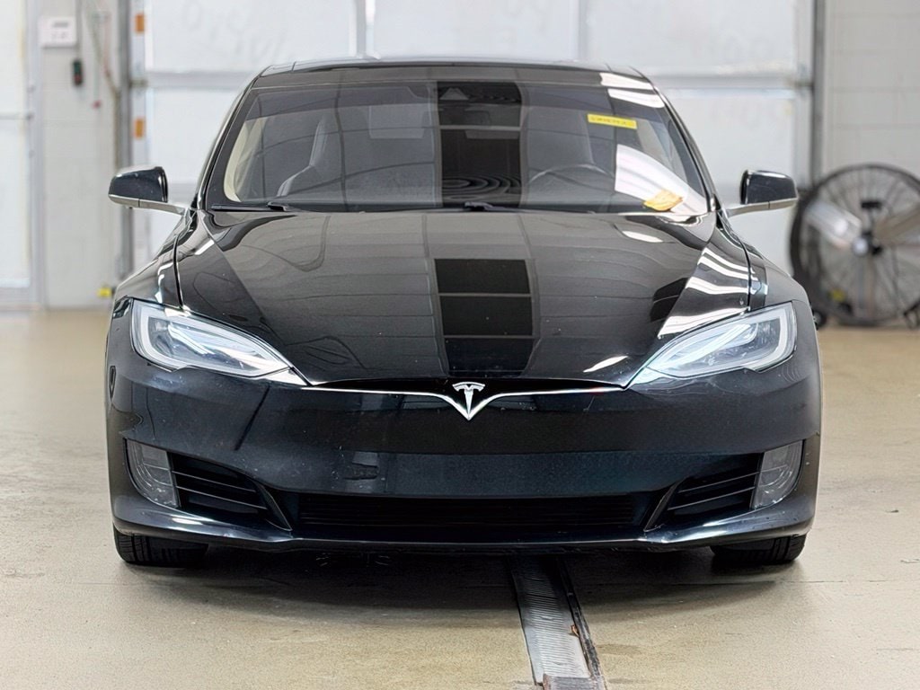 Used 2016 Tesla Model S 90D with VIN 5YJSA1E23GF142036 for sale in Frankfort, KY