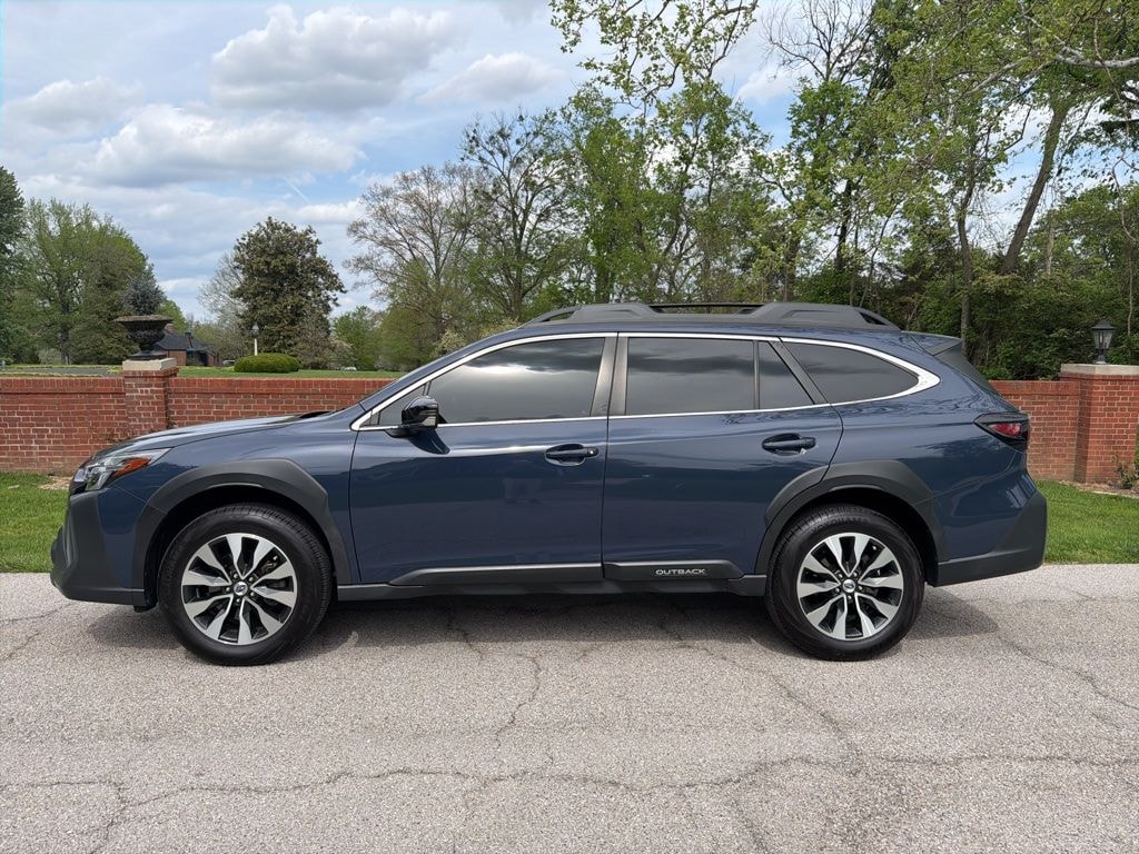 Used 2023 Subaru Outback Limited XT SUV