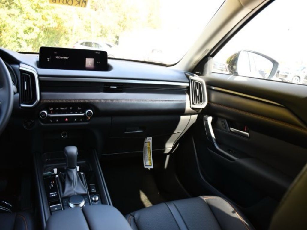 2026 Mazda CX-50 Premium - Photo 23