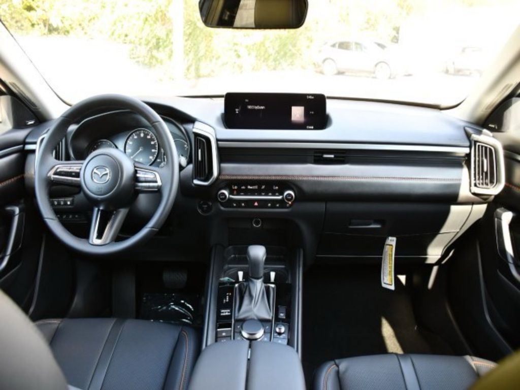 2026 Mazda CX-50 Premium - Photo 21
