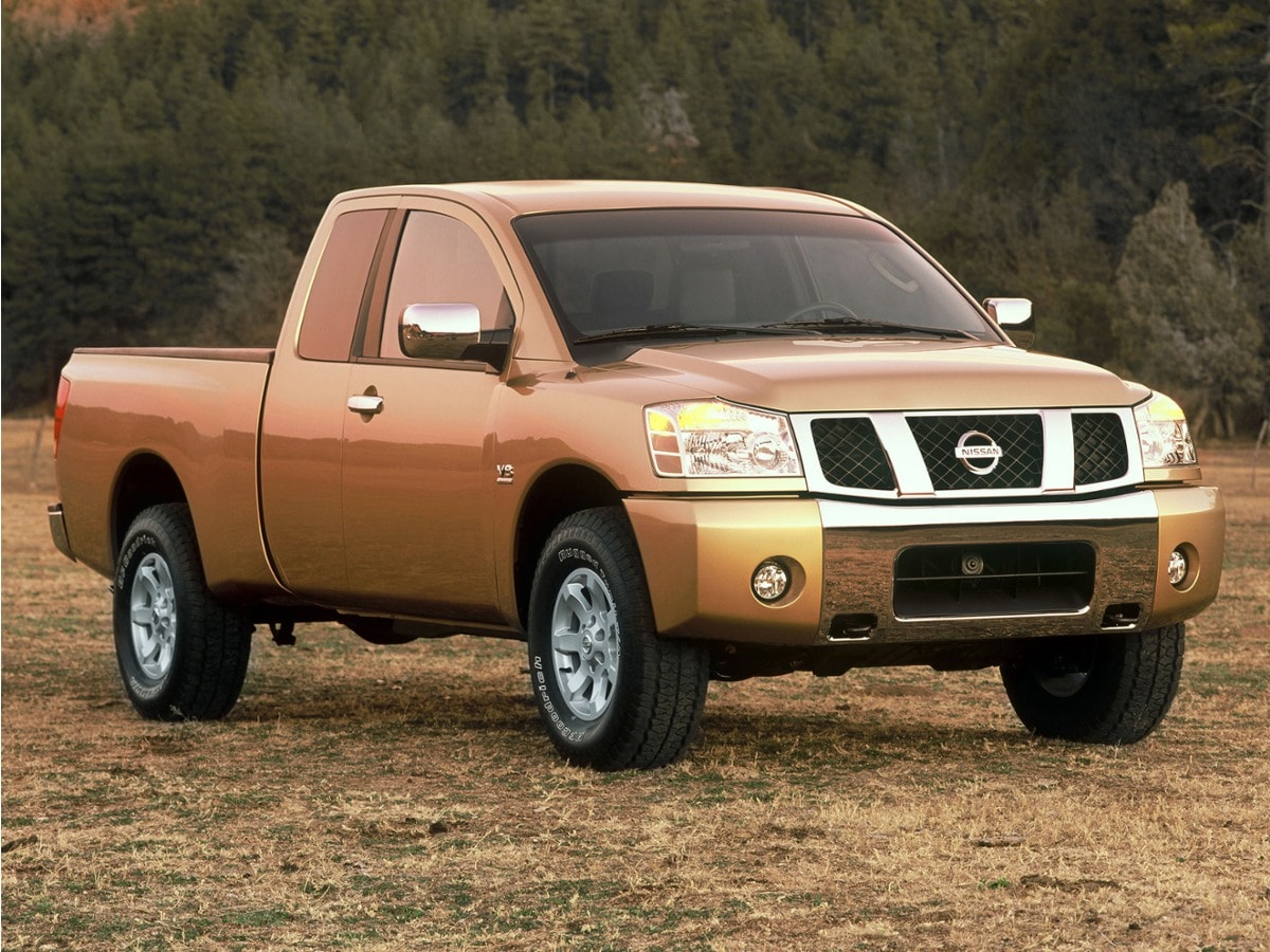 2004 Nissan Titan's photo