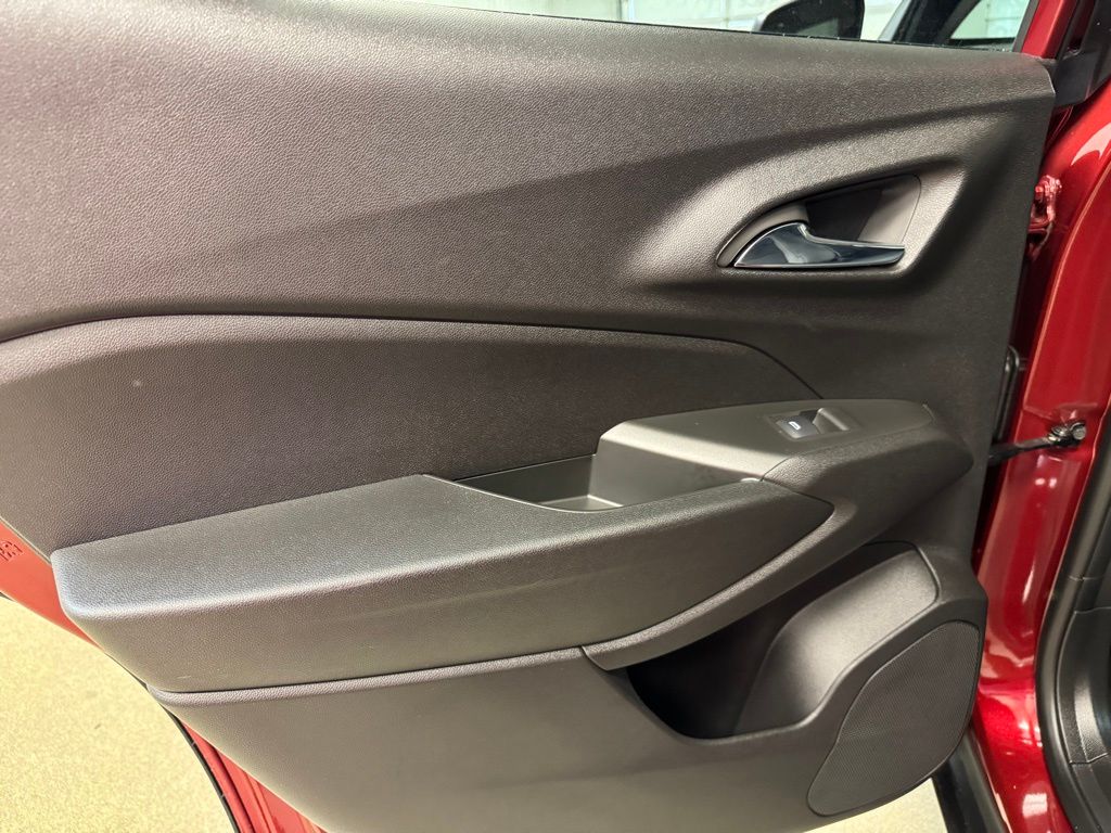 2024 Chevrolet Trax Activ - Photo 14