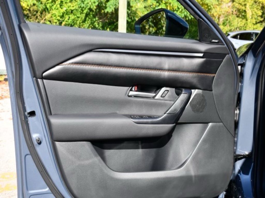 2026 Mazda CX-50 Premium - Photo 12