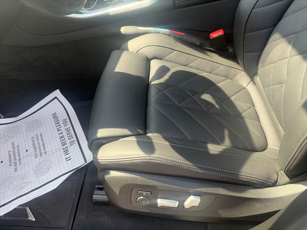 2024 BMW X5 16