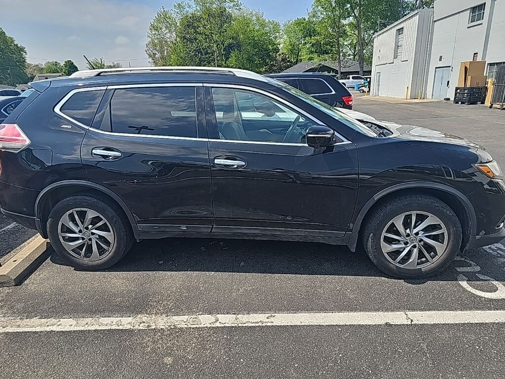 Used 2015 Nissan Rogue SL SUV