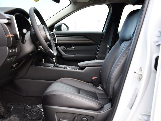 2026 Mazda CX-50 Premium - Photo 13