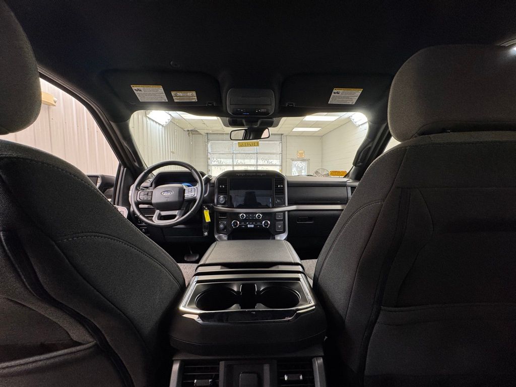 2024 Ford F-150 XLT - Photo 19