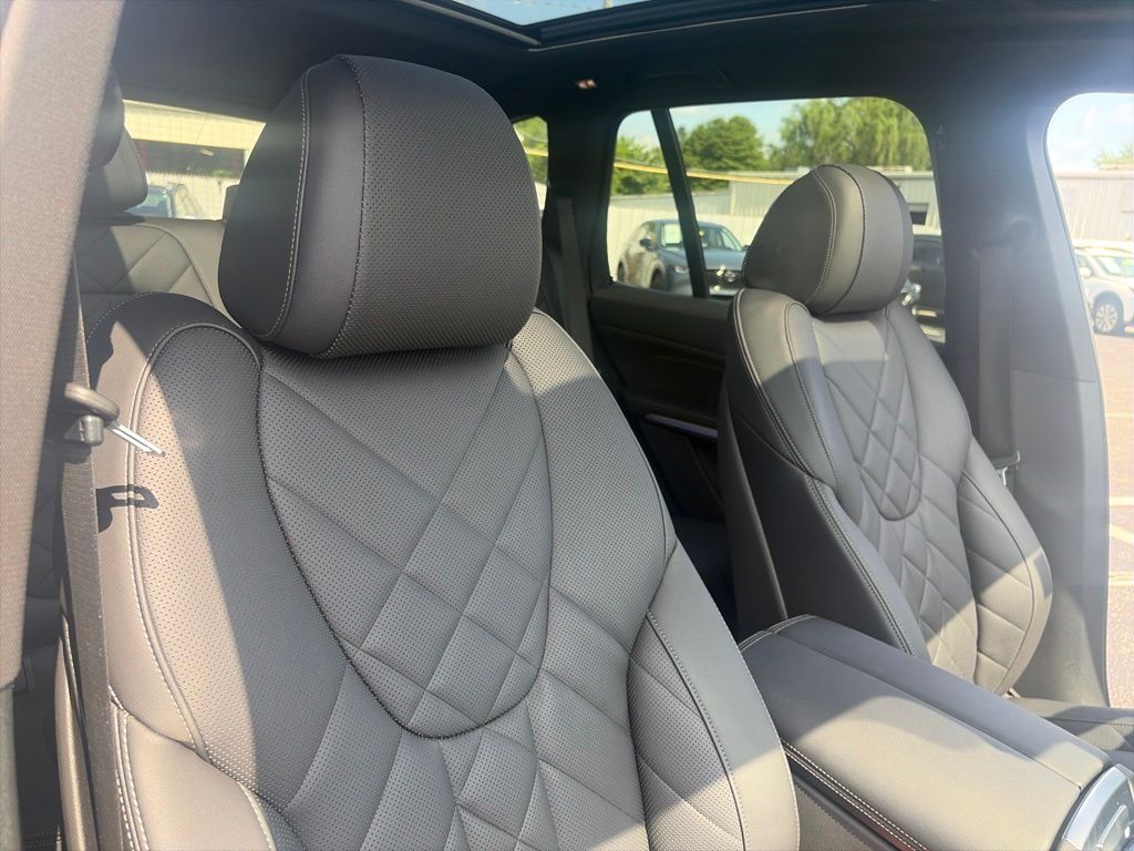 2024 BMW X5 34