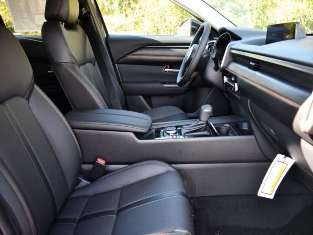 2026 Mazda CX-50 Premium - Photo 33