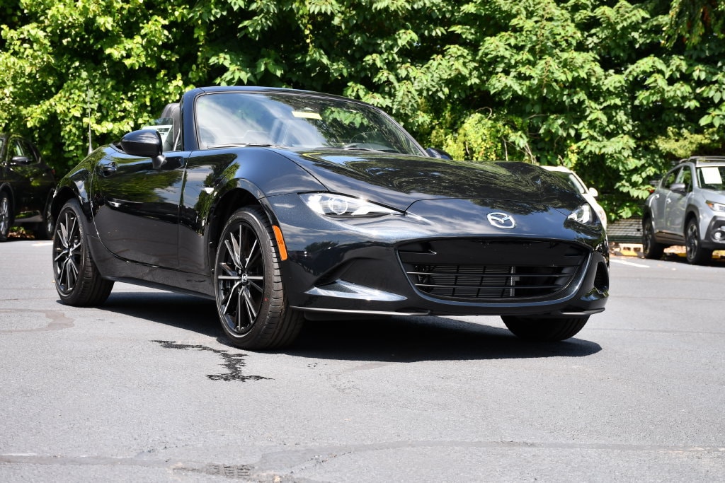 2026 Mazda MX-5 Miata Grand Touring