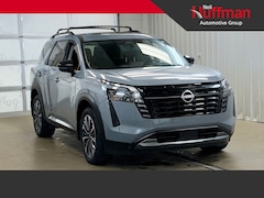 2026 Nissan Pathfinder Platinum SUV
