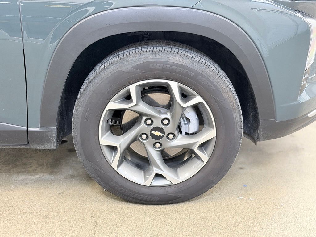 Photo 4