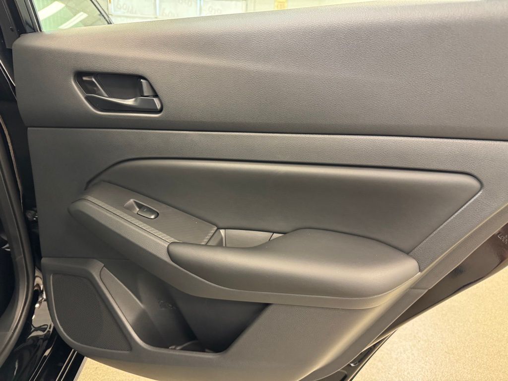 2025 Nissan Altima S - Photo 22