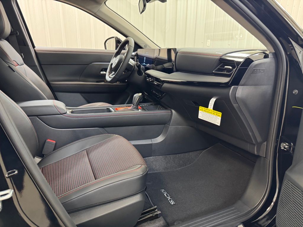 2026 Nissan KICKS SR AWD - Photo 26